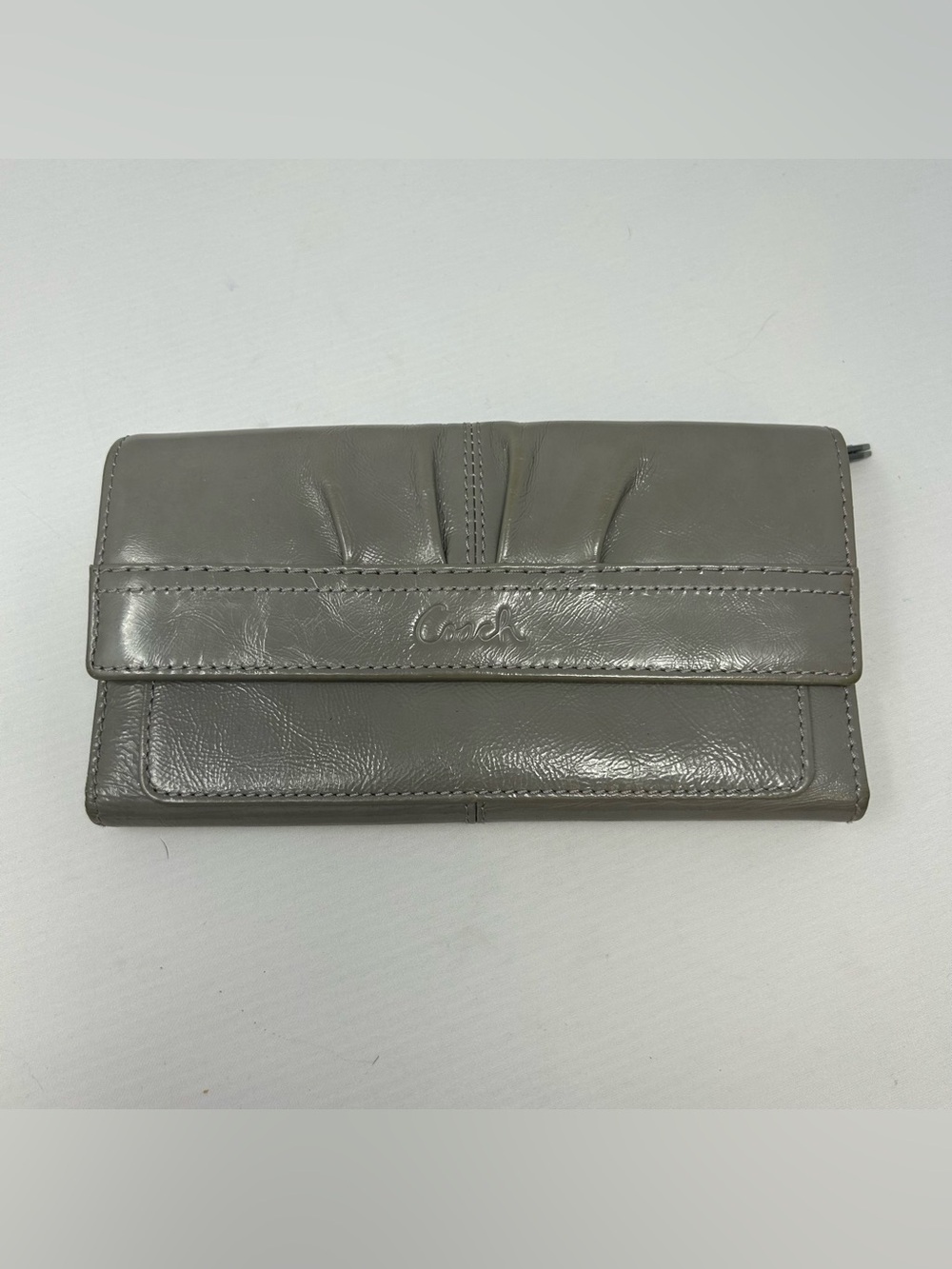 Y2K Coach Soho Wallet pleated patent Leather gray 2000s